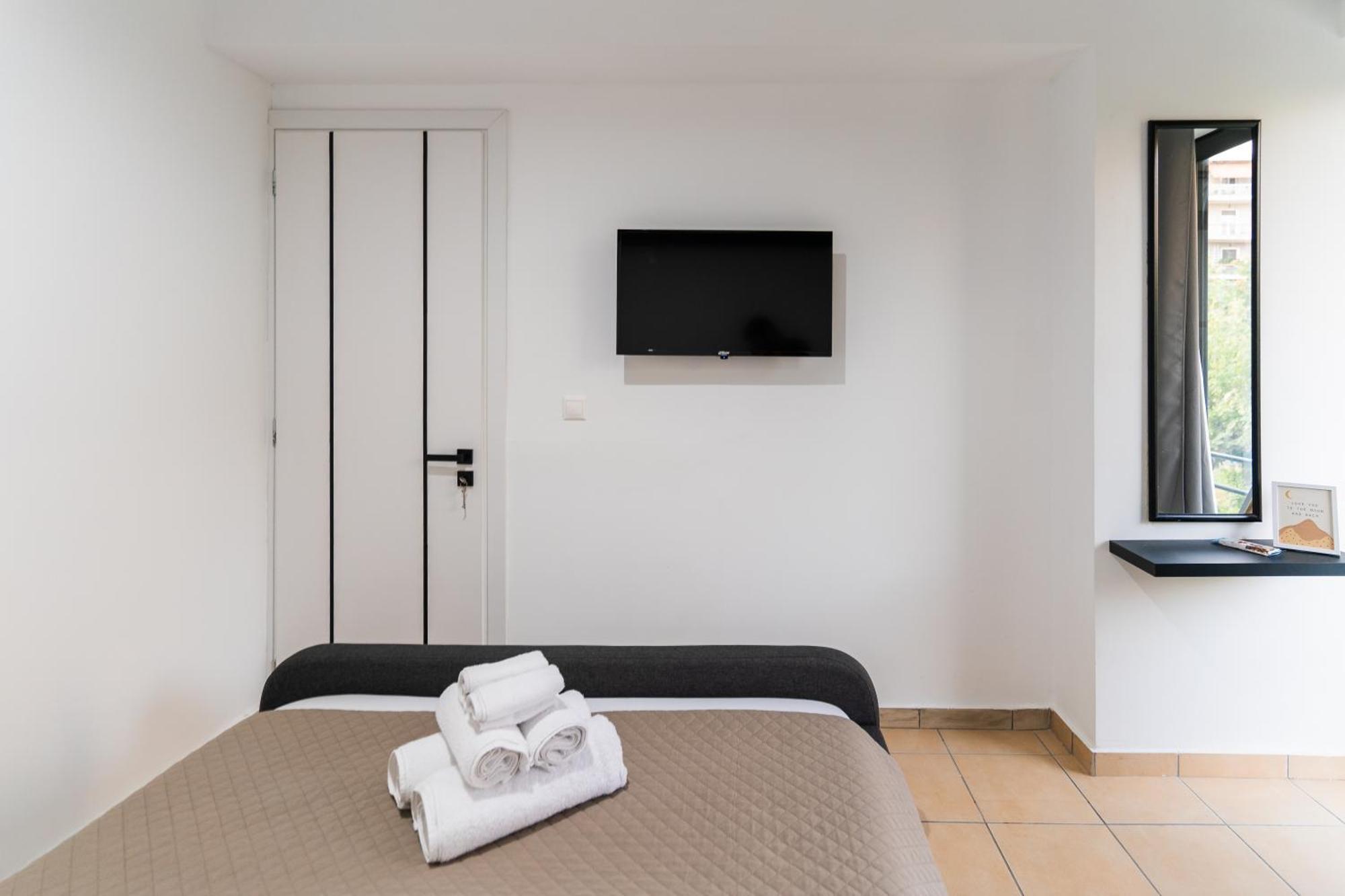 Gkr Luxury Apartments Athens Exterior photo